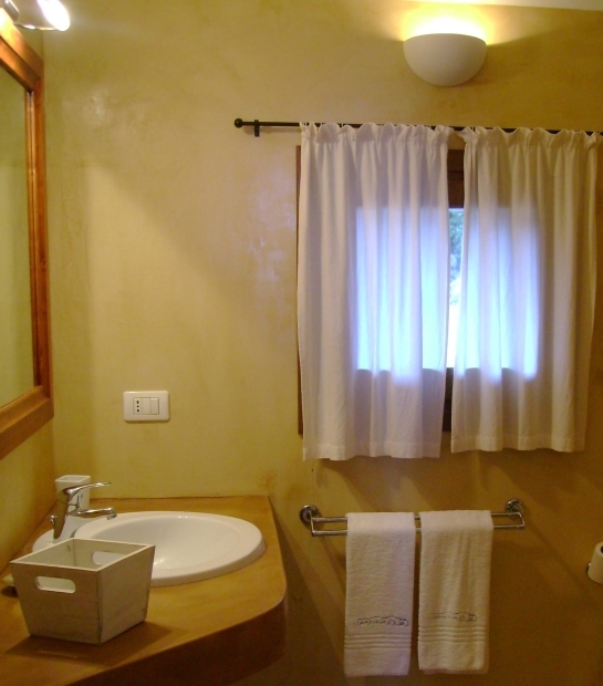 Bagno con doccia